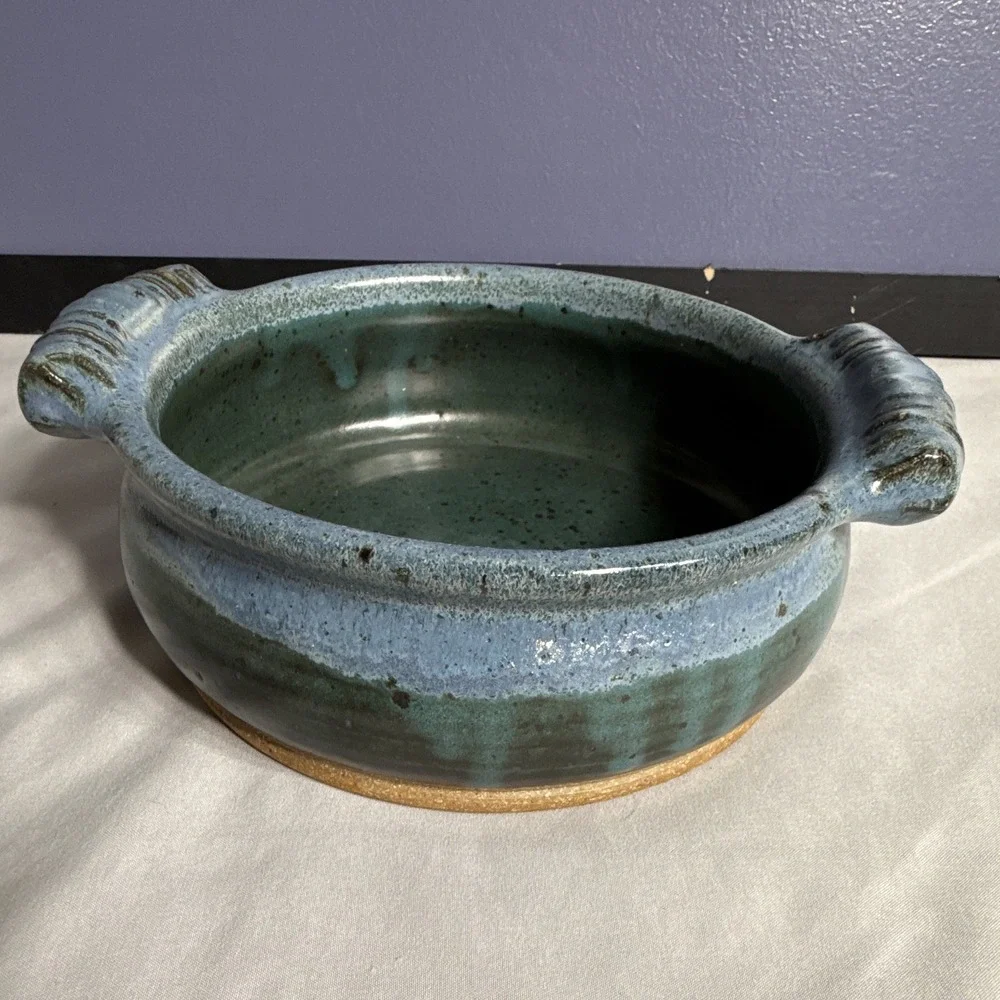 Signed Sandusky Studio Art Pottery Brie Baker Small Casserole Dish Floating Blue